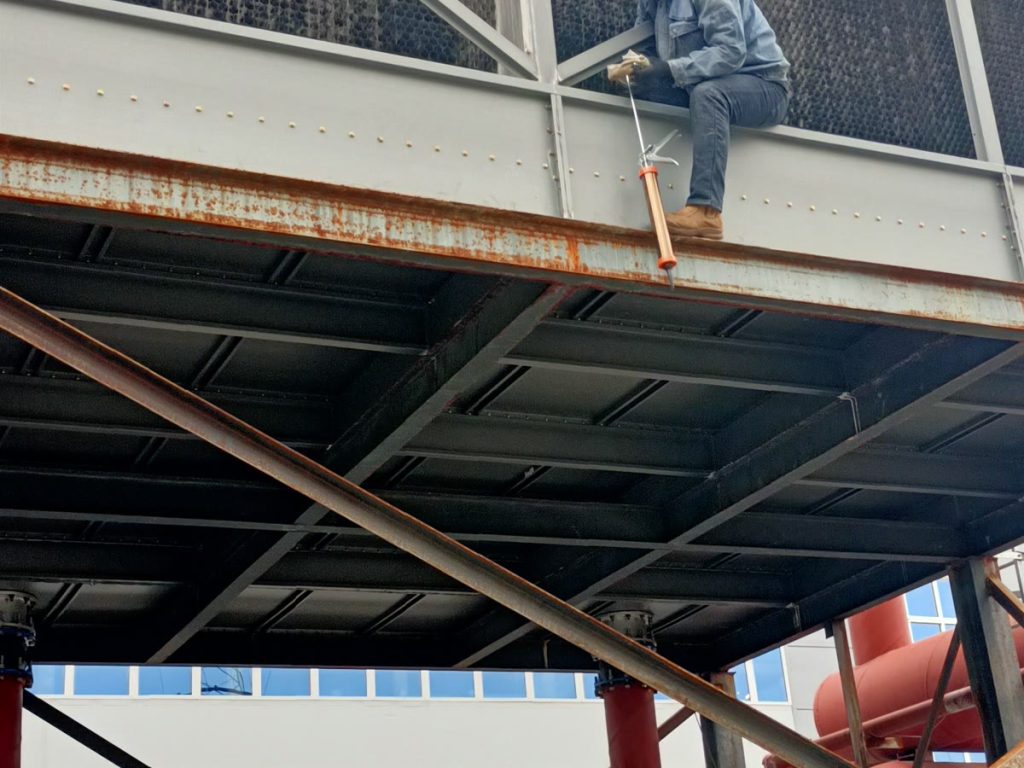 海南中央空调保养清洗｜酒店商场办公楼空调清洗维保
