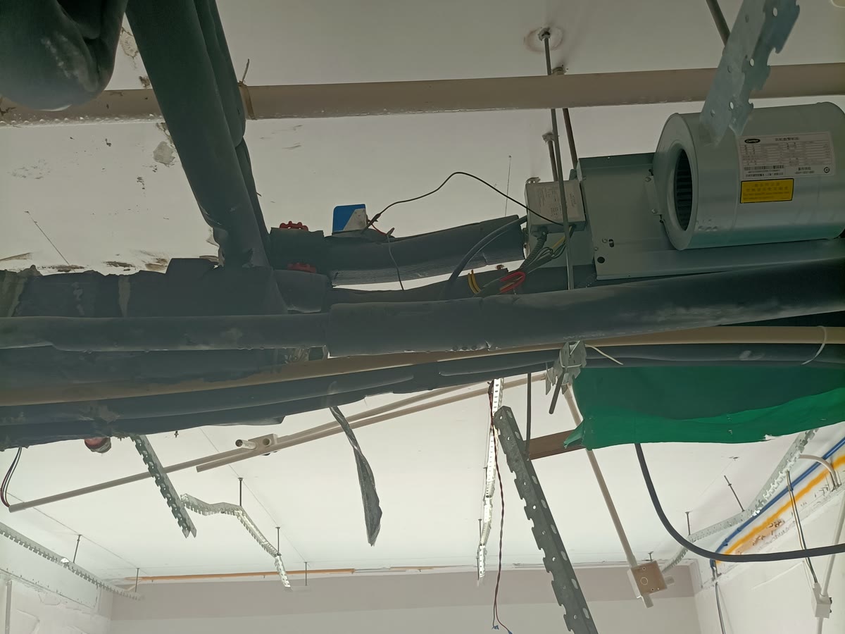 陵水工厂中央空调能耗高,压缩机系统节能改造先看哪些数据